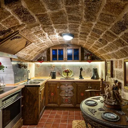 ヴィラ Mythic Rhodes City